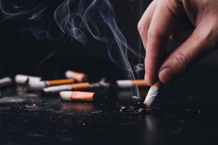 Cáncer De Pulmón: ¿Como Influye El Cigarrillo? - Clínica Dávila Australia